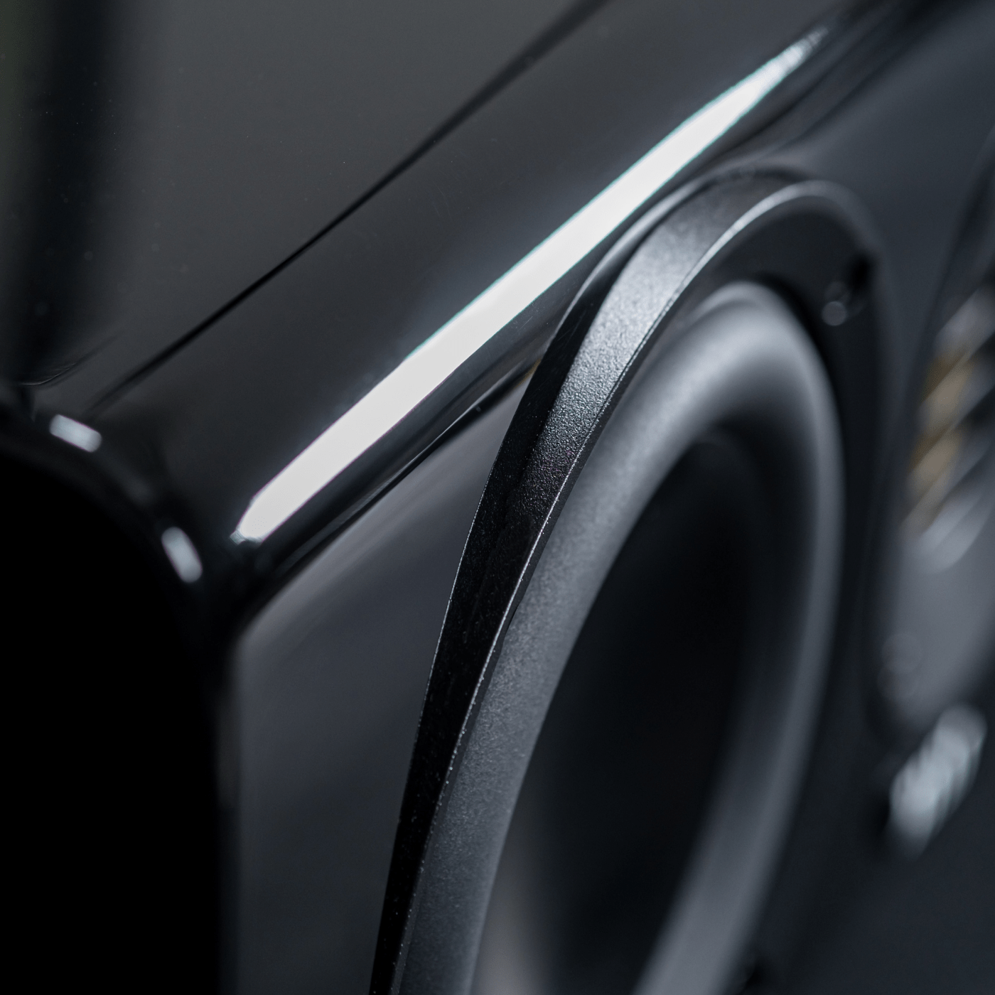 Elac Solano Center Channel Speaker CC281 Gloss Black | eBay